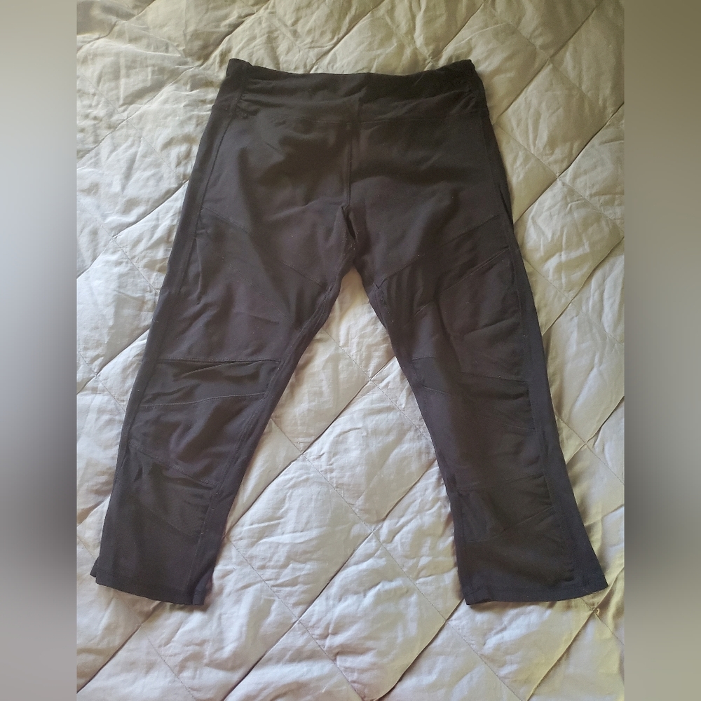 Cropped Yoga Pants